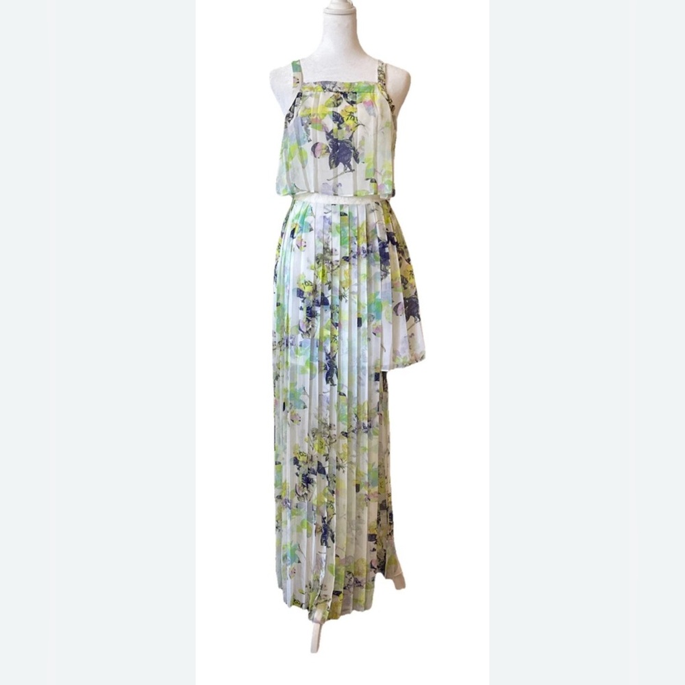 BCBG Generation stunning formal dress